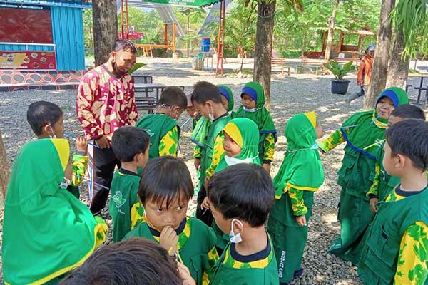 program - field trip 3 program - field trip 3