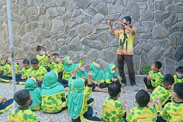 program - field trip 5 program - field trip 5